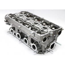 Lada Vega 16V + Priora Silindir Kapağı orjınal