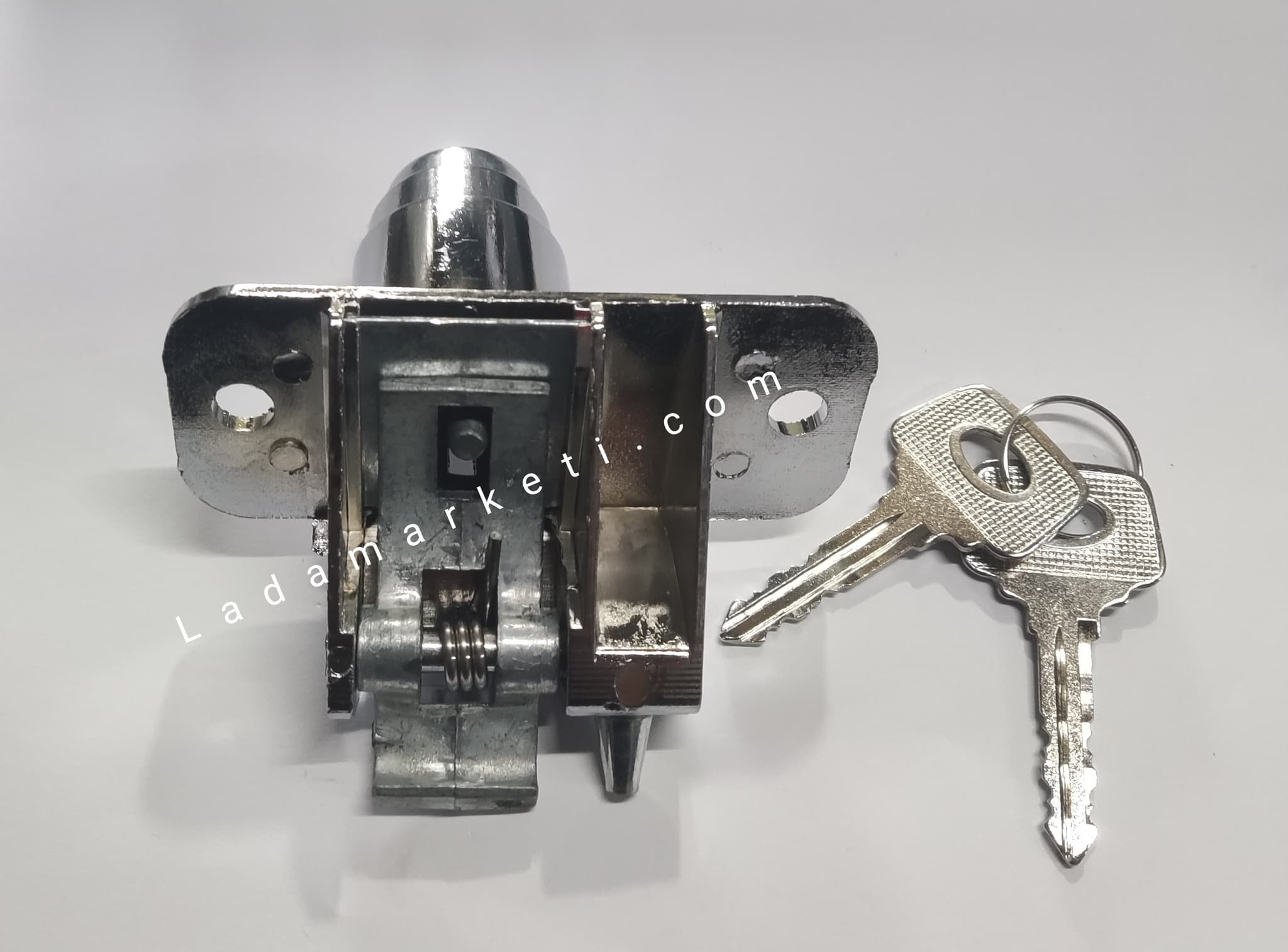 LADA SAMARA BAGAJ KİLİDİ RUS - 2