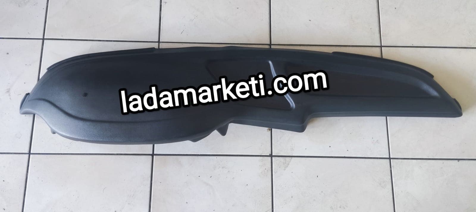 LADA VEGA TORPİDO ÜSTÜ KAPLAMA