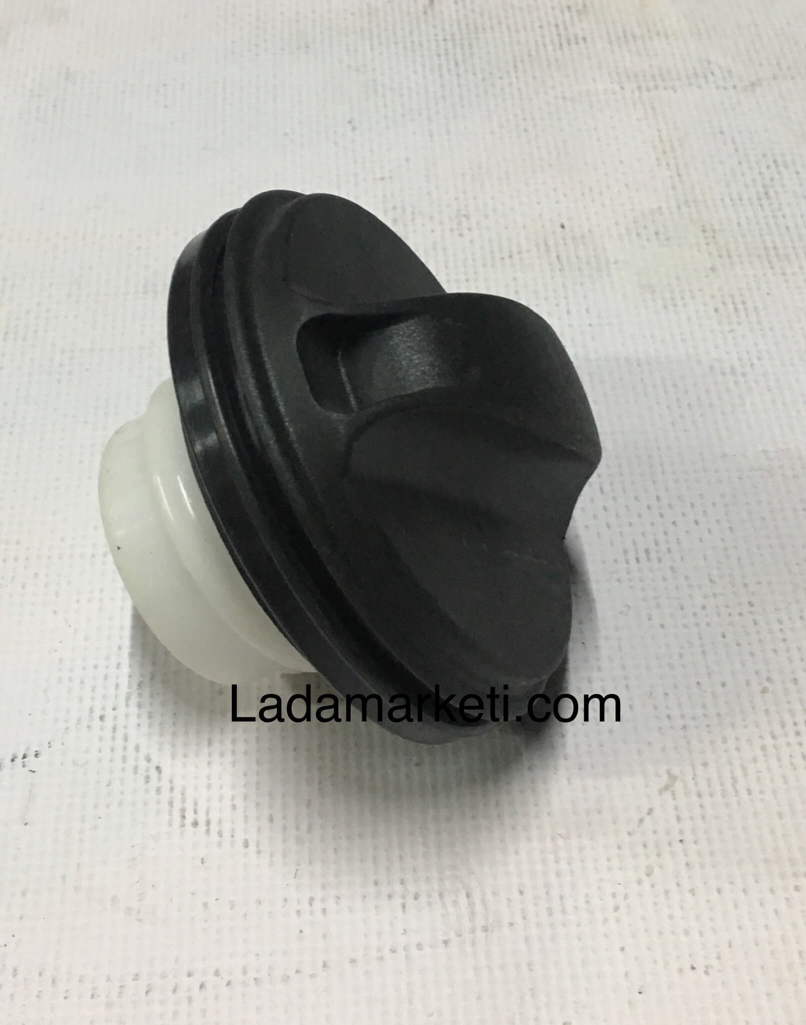 LADA VEGA BENZİN DEPO KAPAGI RUS .