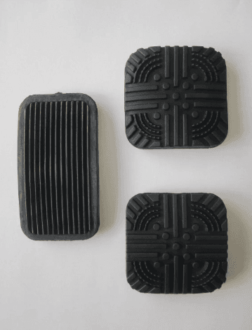 Lada Samara Karbüratörlü Gaz Fren Debriyaj Pedal Lastik